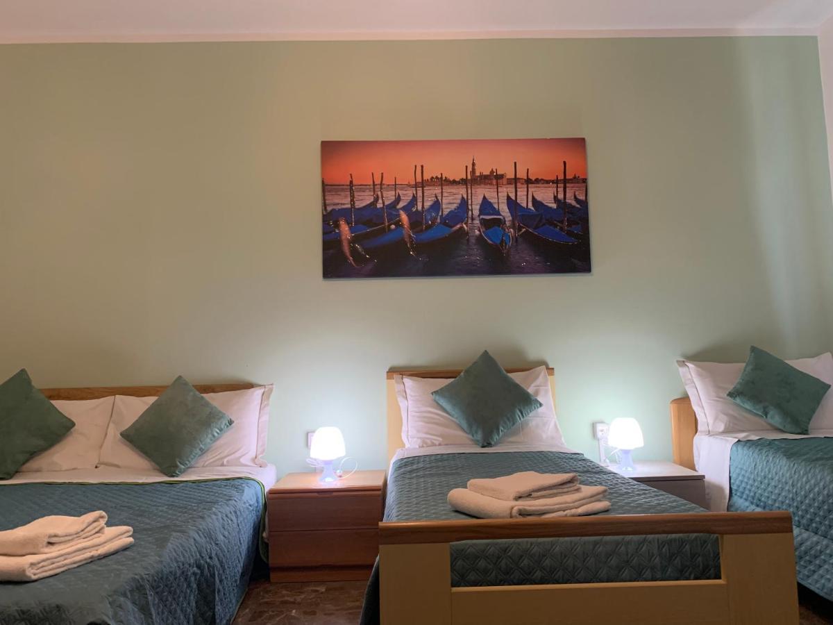 Venice Night Appartment Mestre Esterno foto